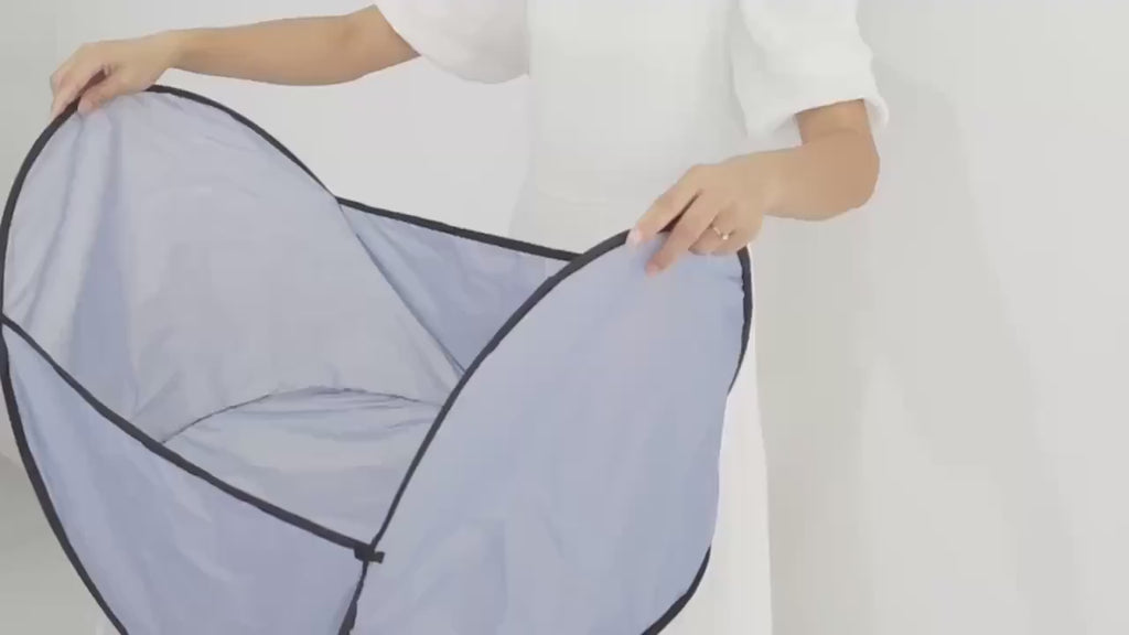 Pet Grooming Apron with Hair Collection Pouch